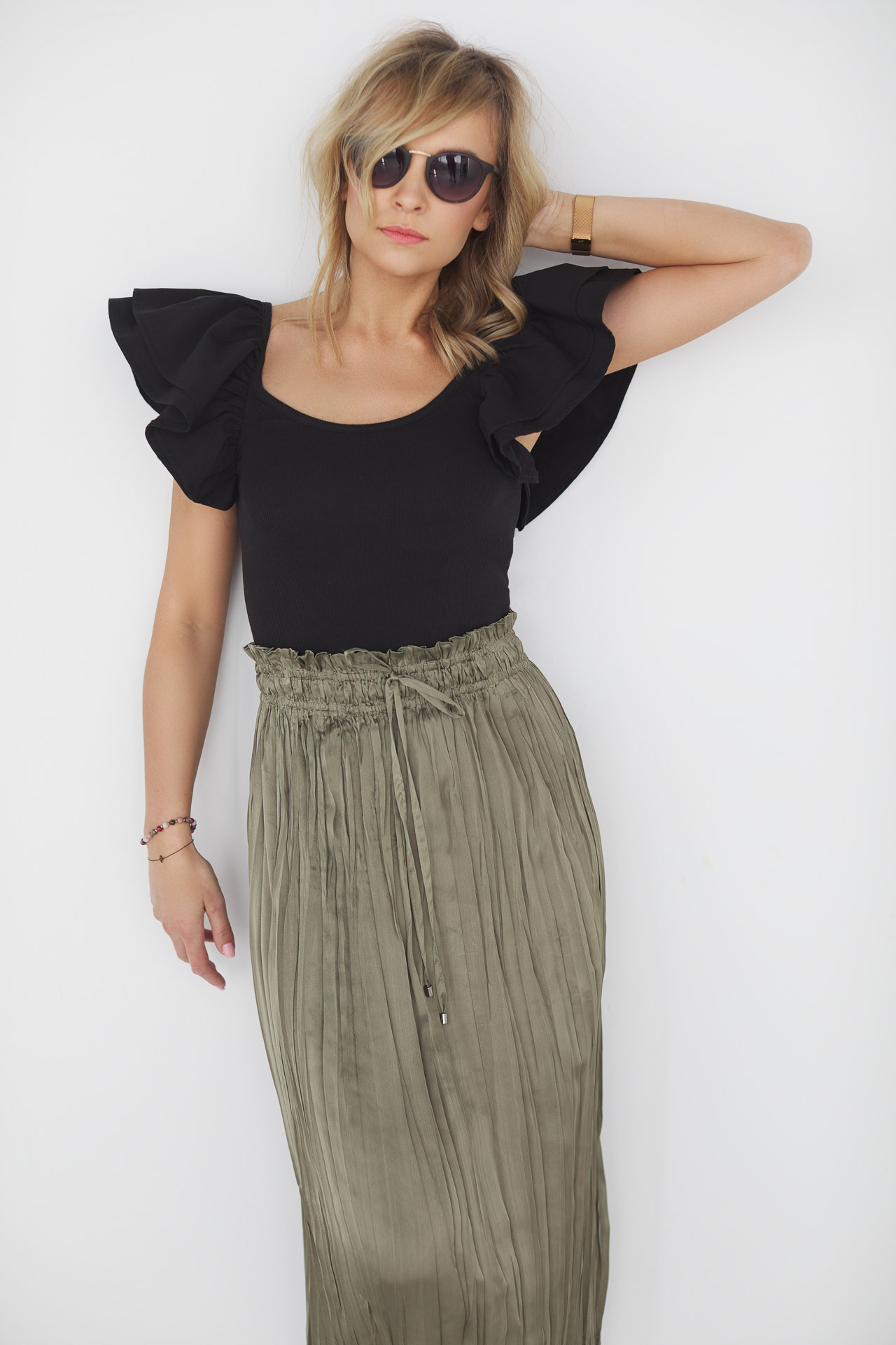 7/8 length khaki pleated skirt
