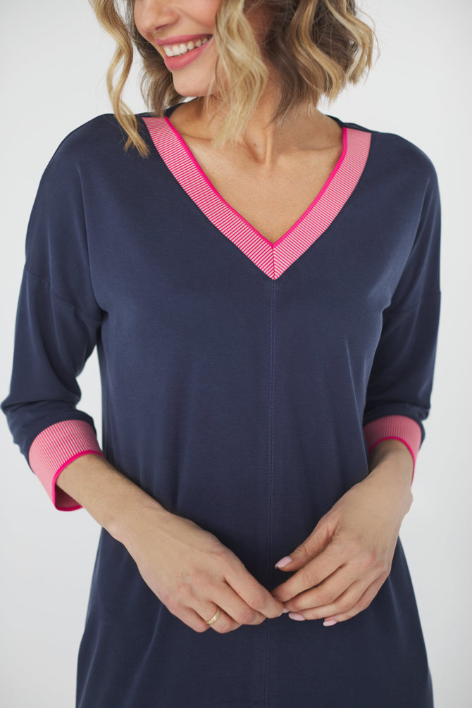 Granatowa sukienka z modalnej dzianiny