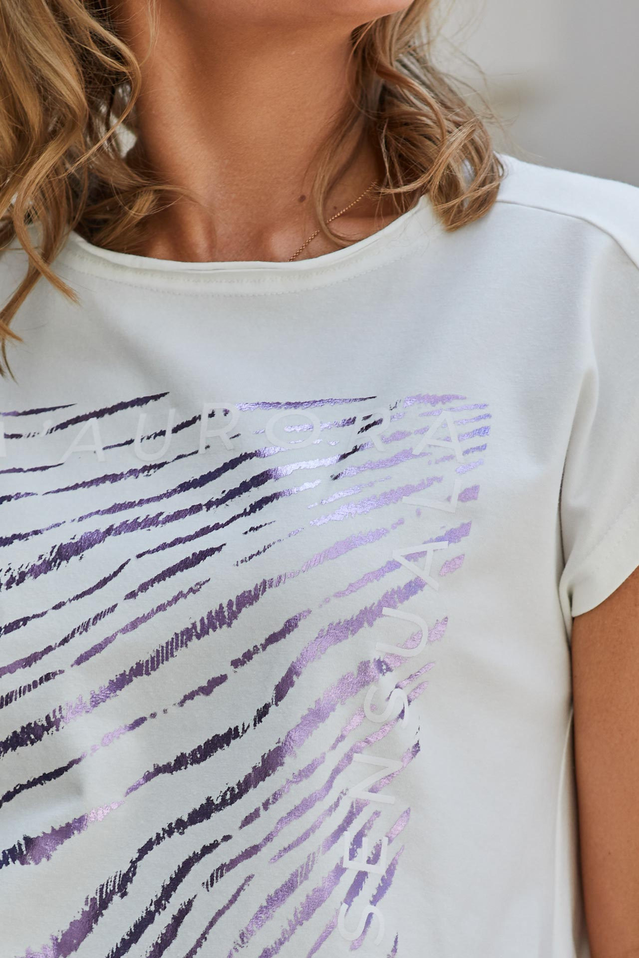 Bawełniana bluzka z ozdobnym drukiem