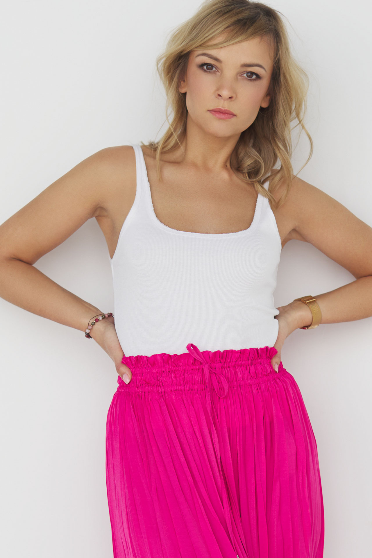 7/8 length amaranth pleated skirt