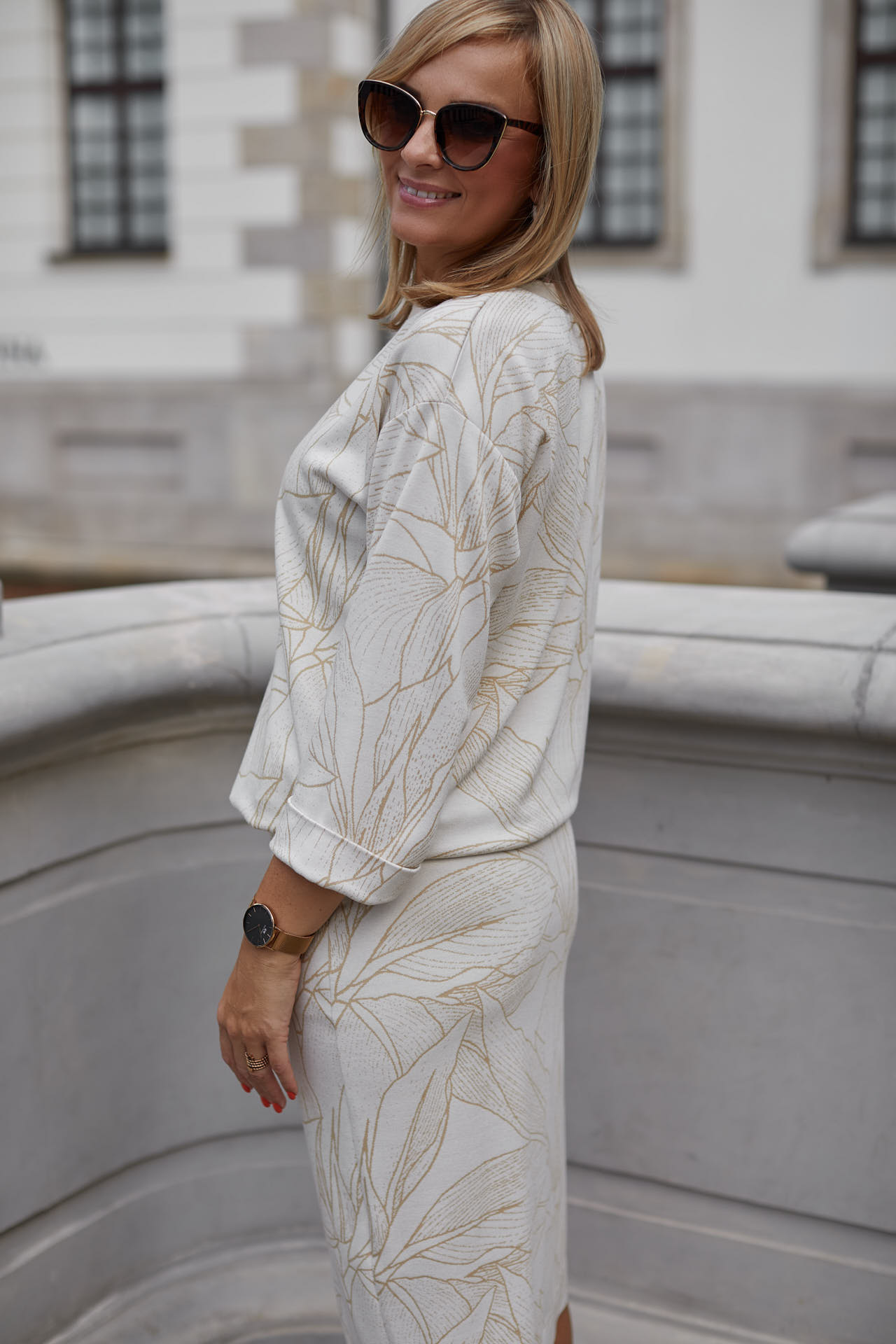 Formal set (blouse + skirt) made of jacquard knitwear