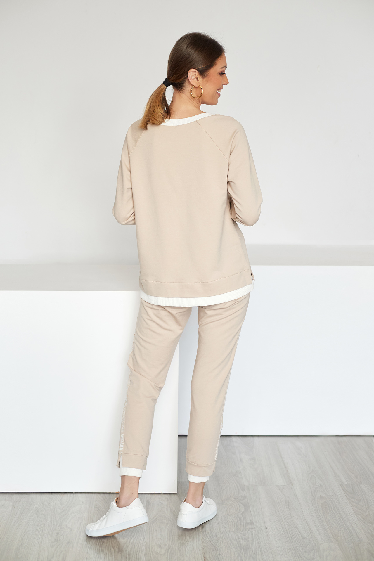 Komplet dresowy (bluza+spodnie)