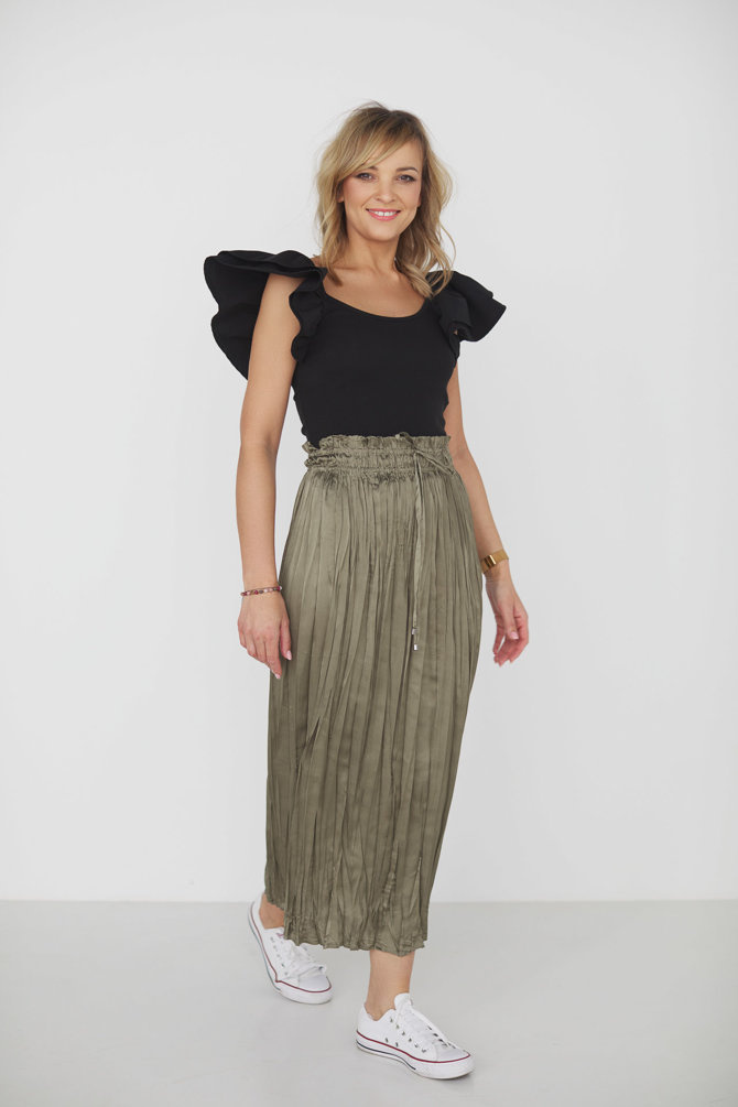 7/8 length khaki pleated skirt