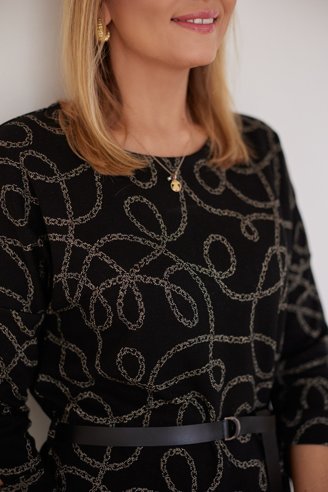 Knitted dress with a belt in a jacquard pattern (chains) with lurex