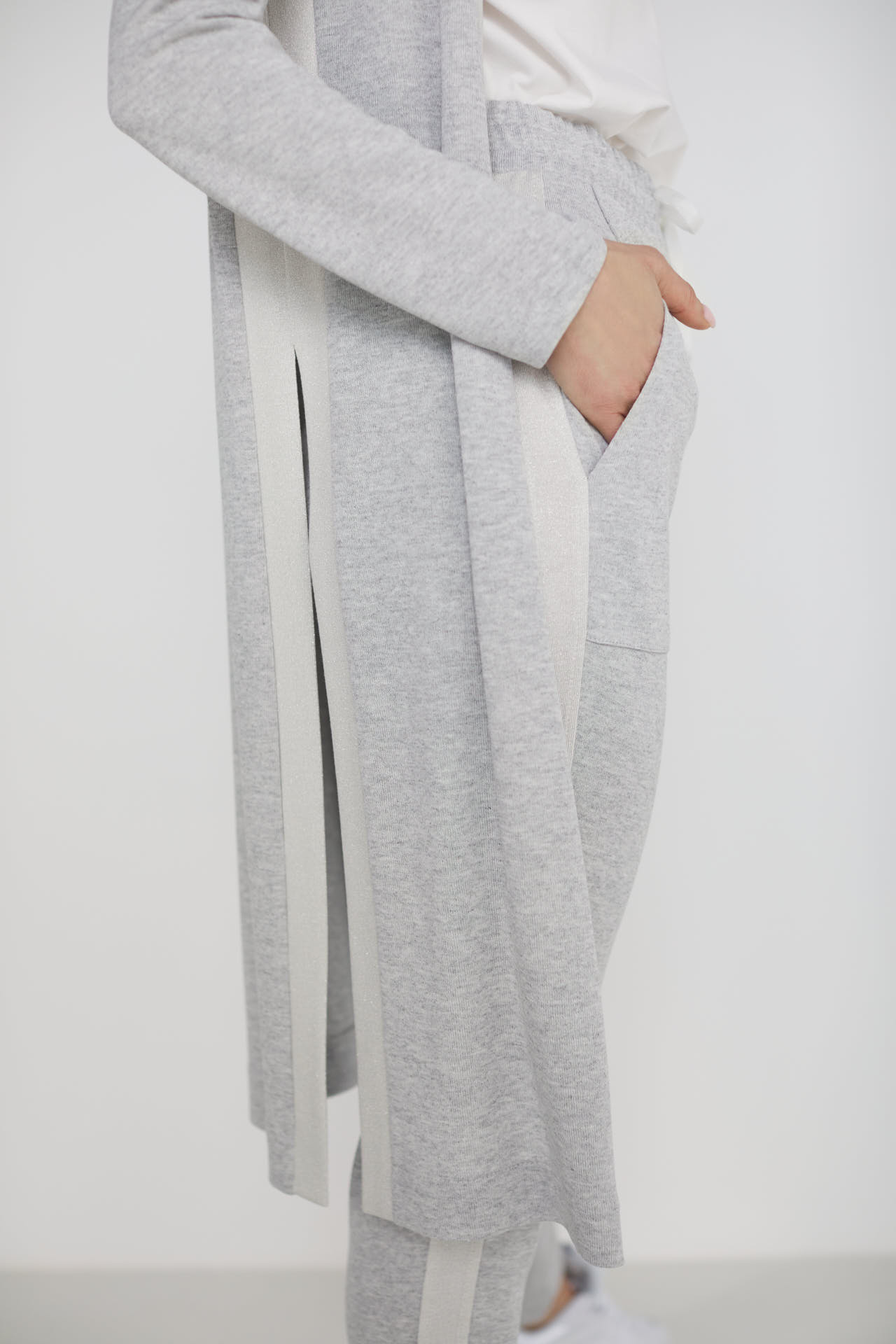 Komplet kardigan ze spodniami, cienki sweterek